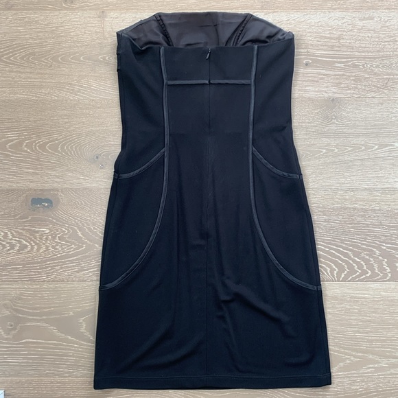 ABS Allen Schwartz Black Strapless Cocktail Dress - Picture 3 of 12
